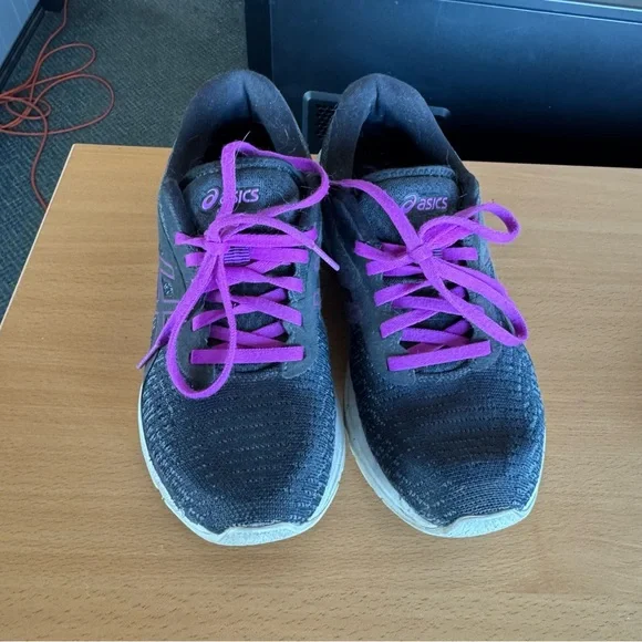 ASICS Athletic Shoes/Runners - Picture 6 of 9